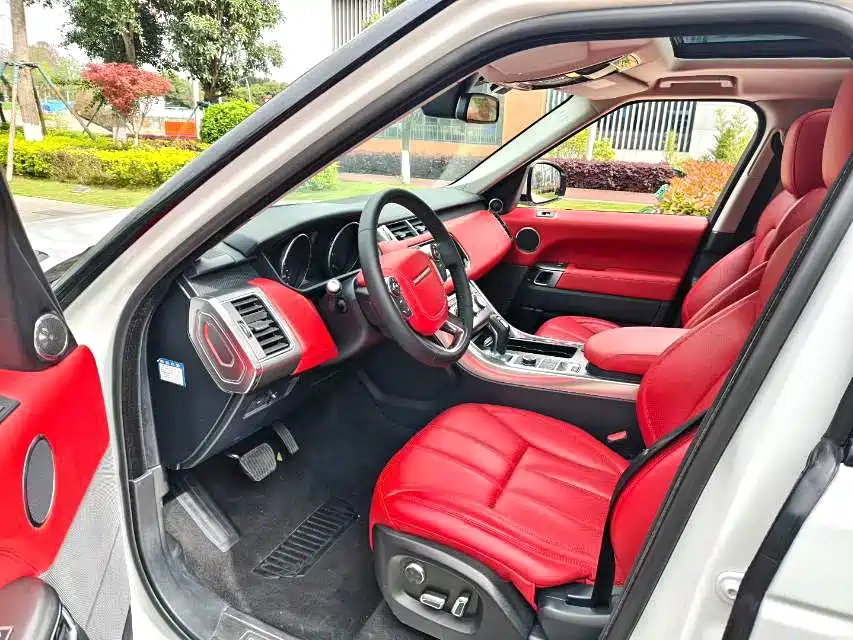 Land Rover Sport — миниатюра 7