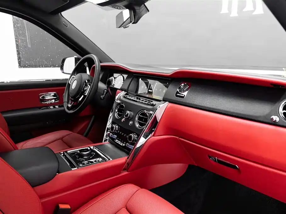 Rolls-Royce Cullinan — фотографии объявления, Фото 17