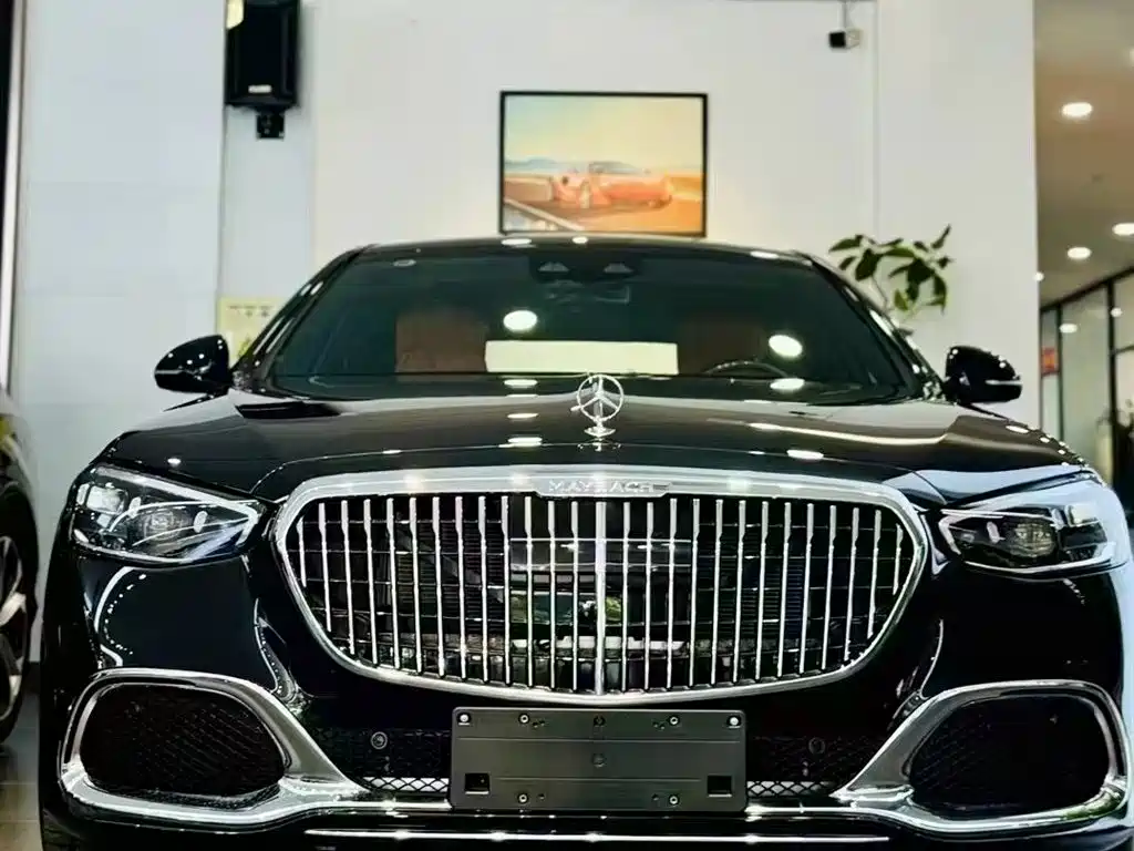 Mercedes-Benz S-Class 2024