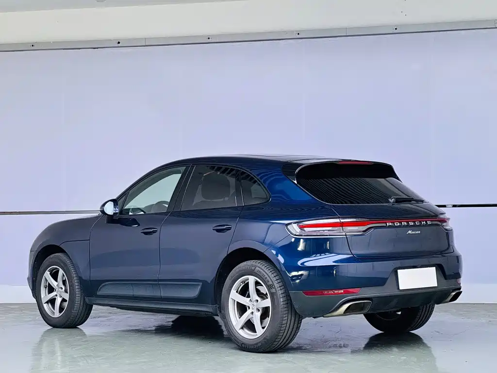 Porsche Macan — миниатюра 4