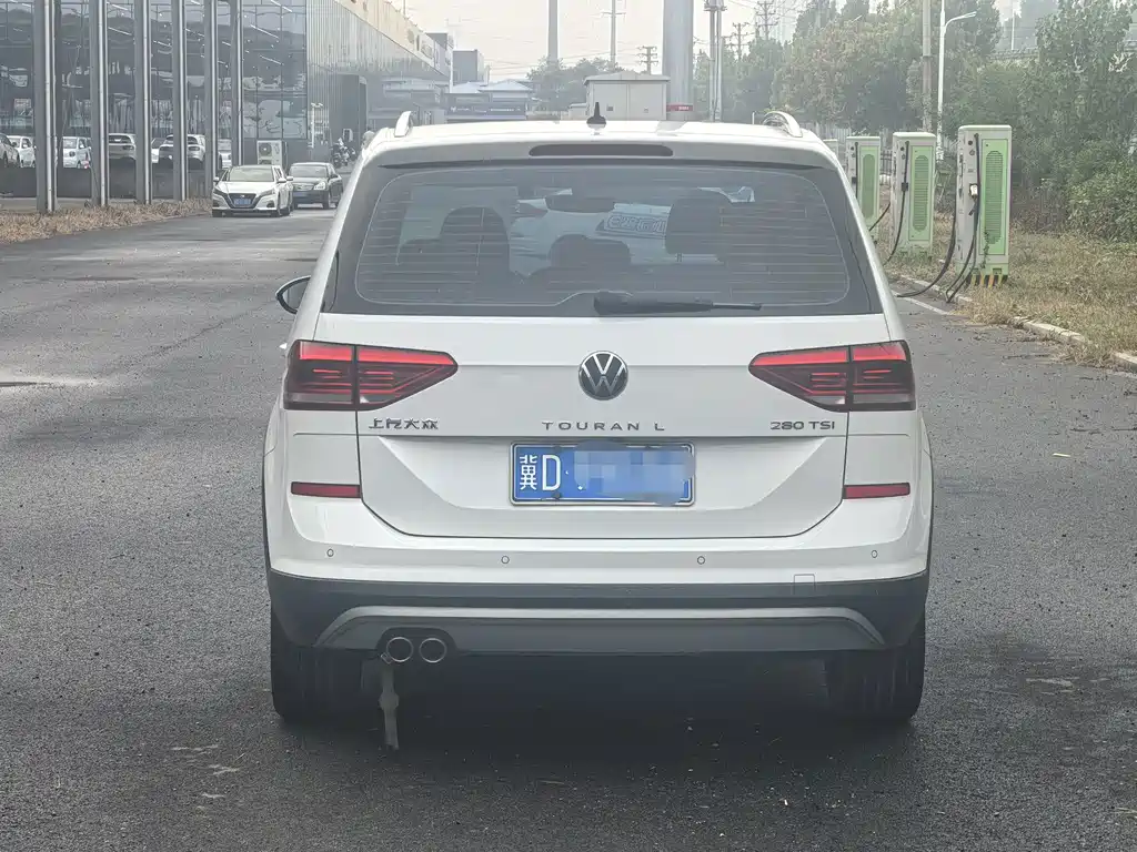 Volkswagen Touran — миниатюра 5