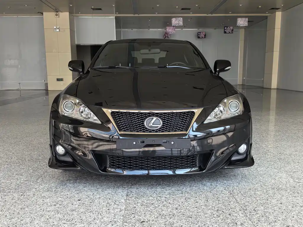 Lexus IS — миниатюра 2