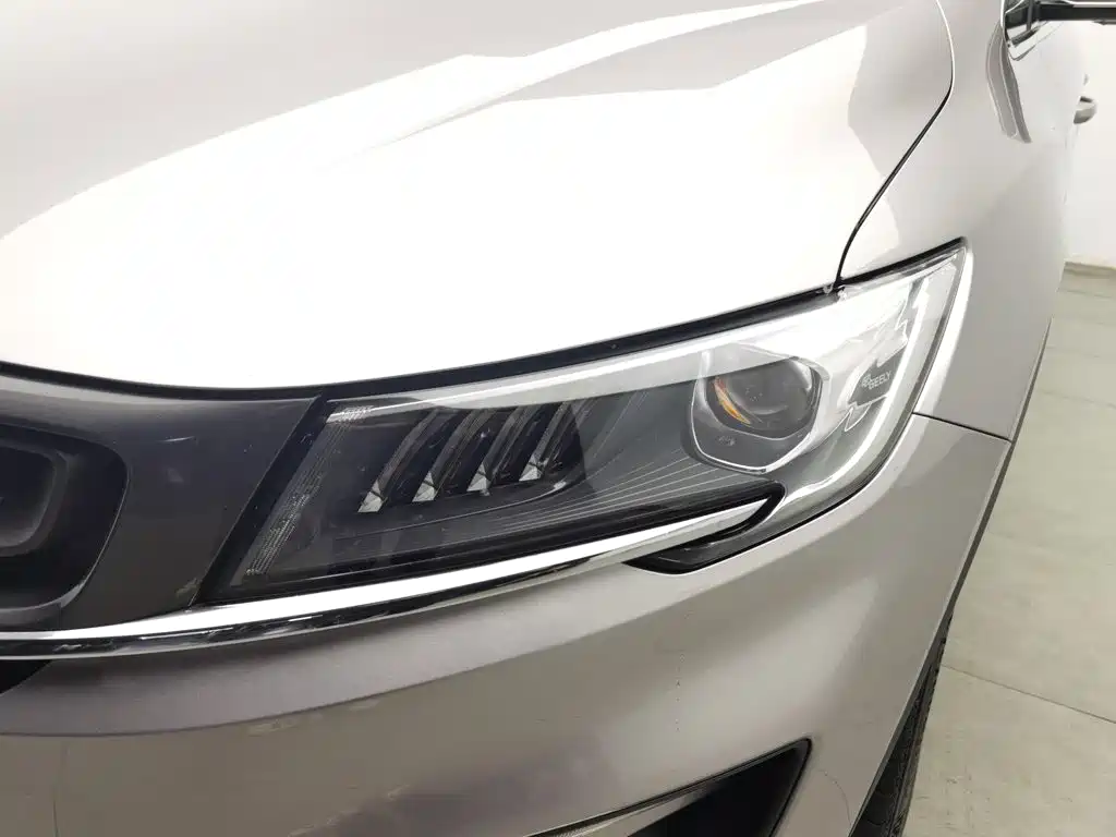 Geely Jia Ji — миниатюра 7
