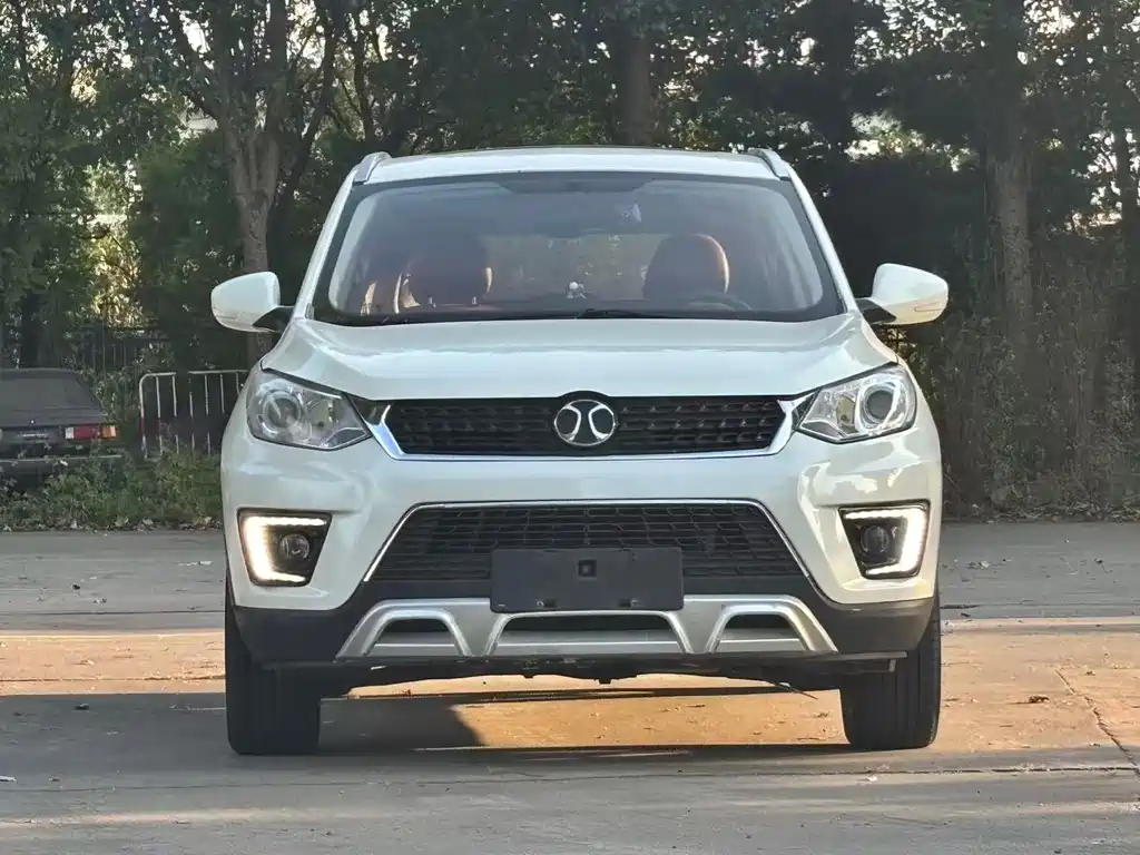 BAIC Senova X35 — миниатюра 2