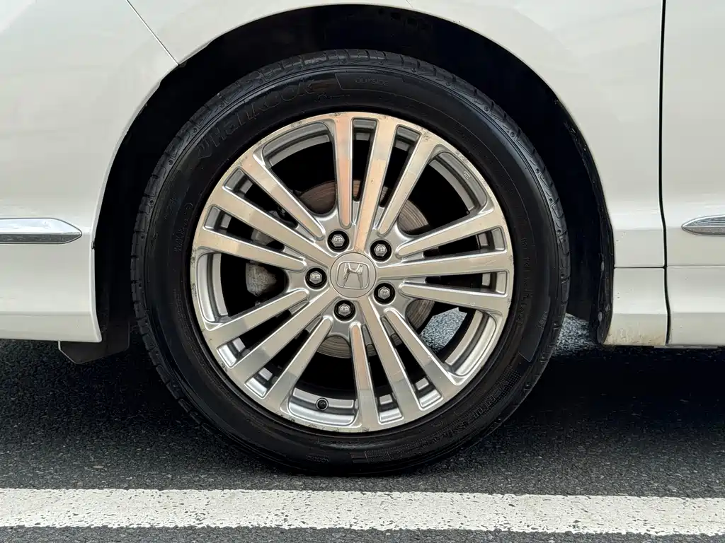 Honda Elysion — миниатюра 24