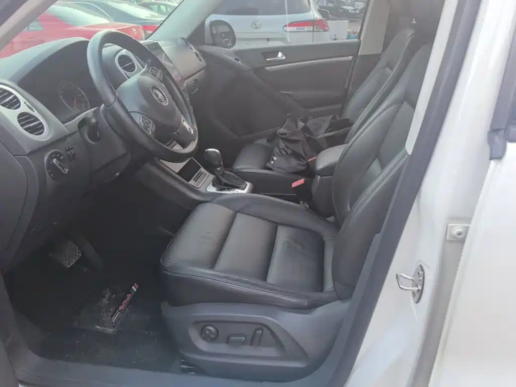 Volkswagen Tiguan — миниатюра 15