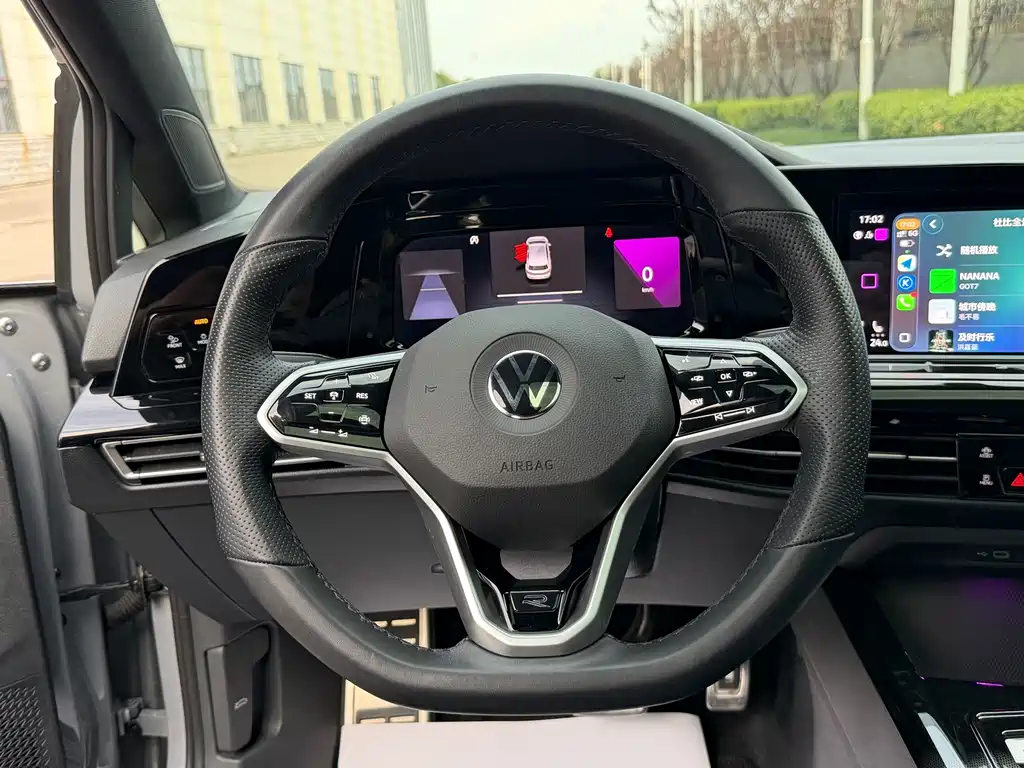 Volkswagen Golf — миниатюра 14