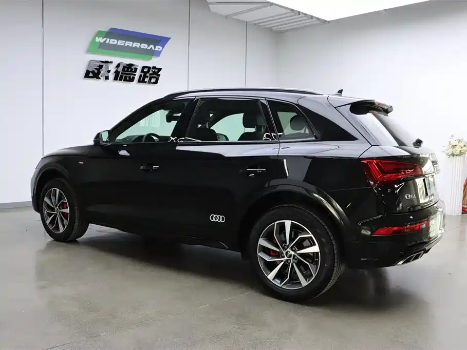 Audi Q5L 2024 40 TFSI Luxury