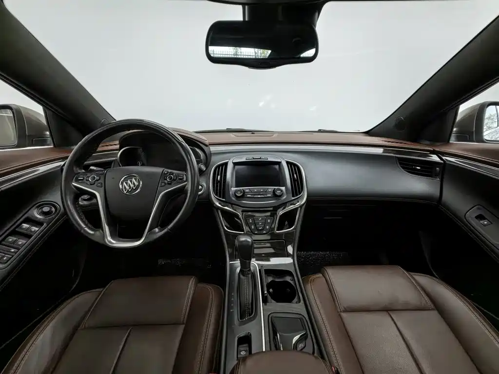 Buick LaCrosse — миниатюра 5