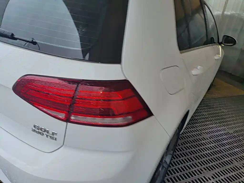 Volkswagen Golf — миниатюра 8