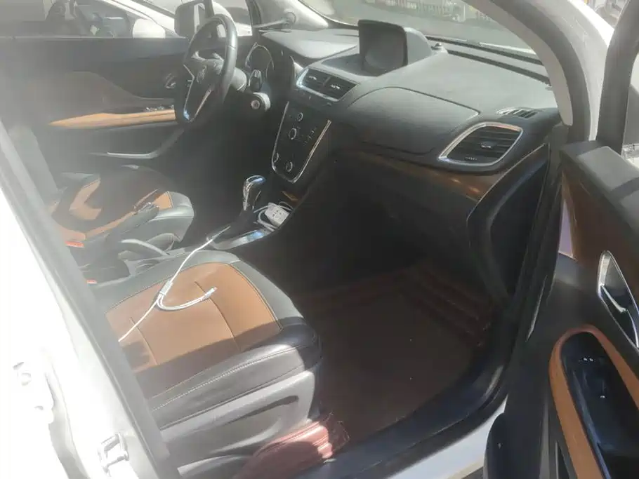 Buick Encore — миниатюра 8