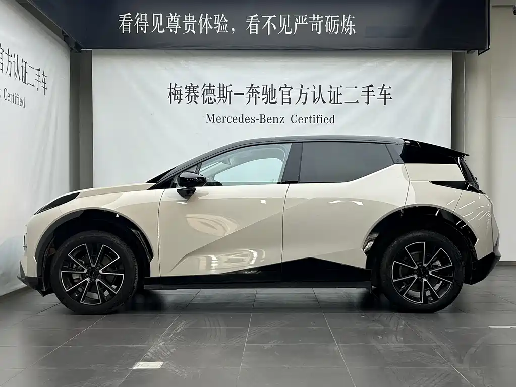 Zeekr X 2025 мест