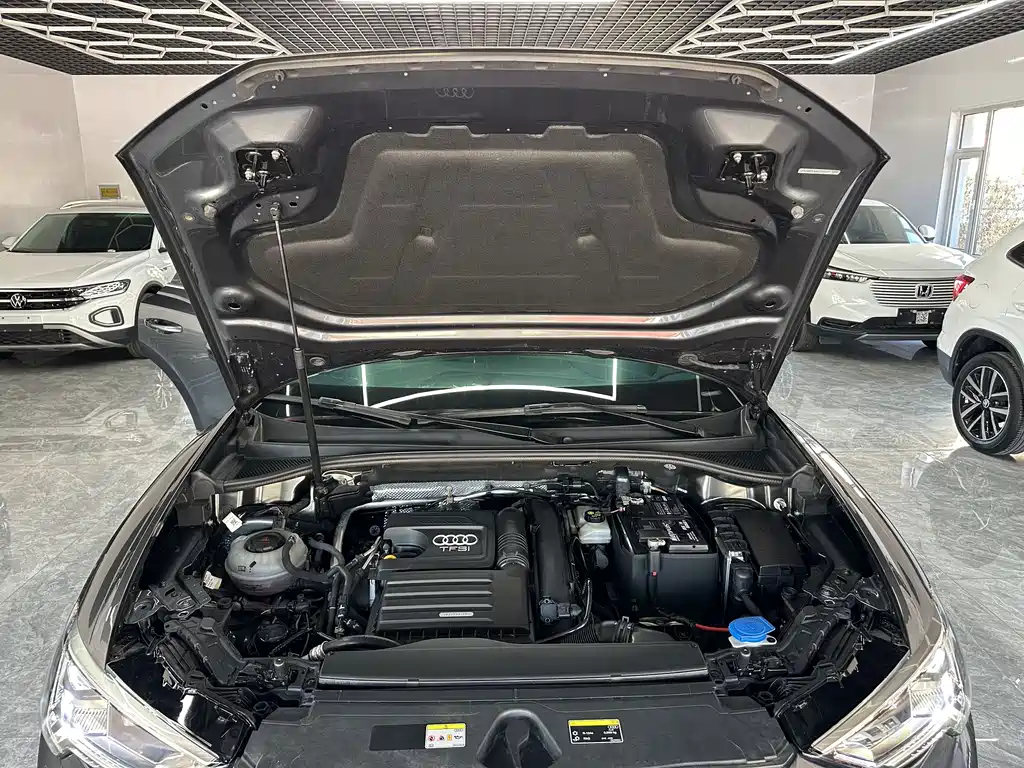 Audi Q3 — миниатюра 21