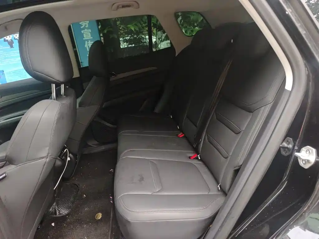 Ford Equator Sport — миниатюра 15