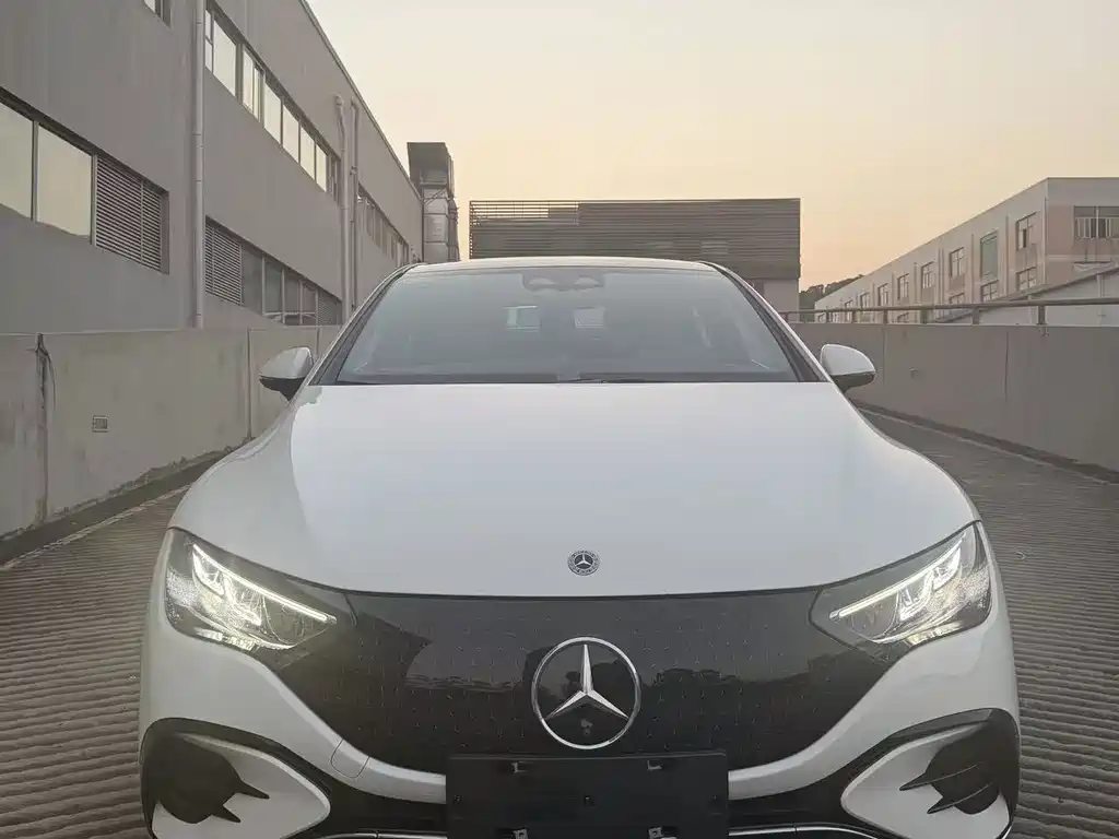 Mercedes-Benz EQE — миниатюра 2
