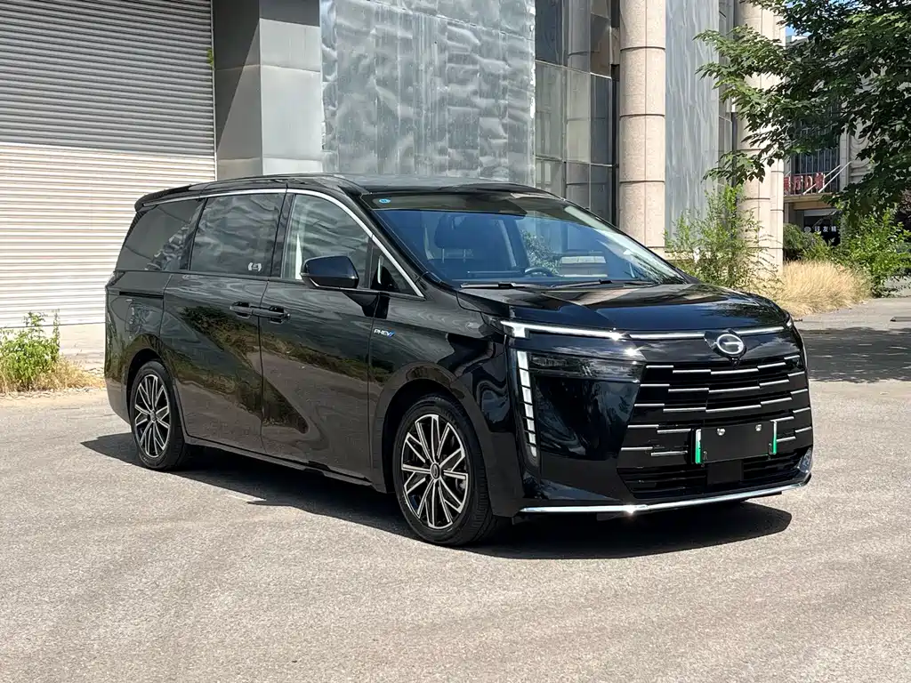 GAC Motor Trumpchi E8 PHEV — миниатюра 8