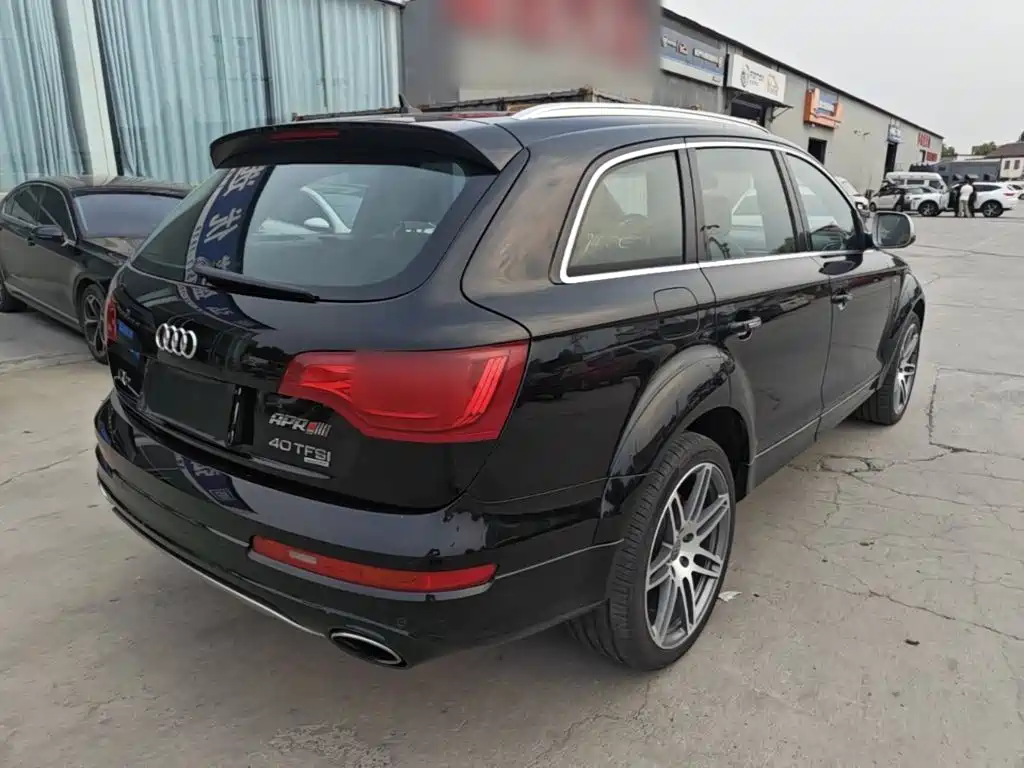 Audi Q7 — миниатюра 7