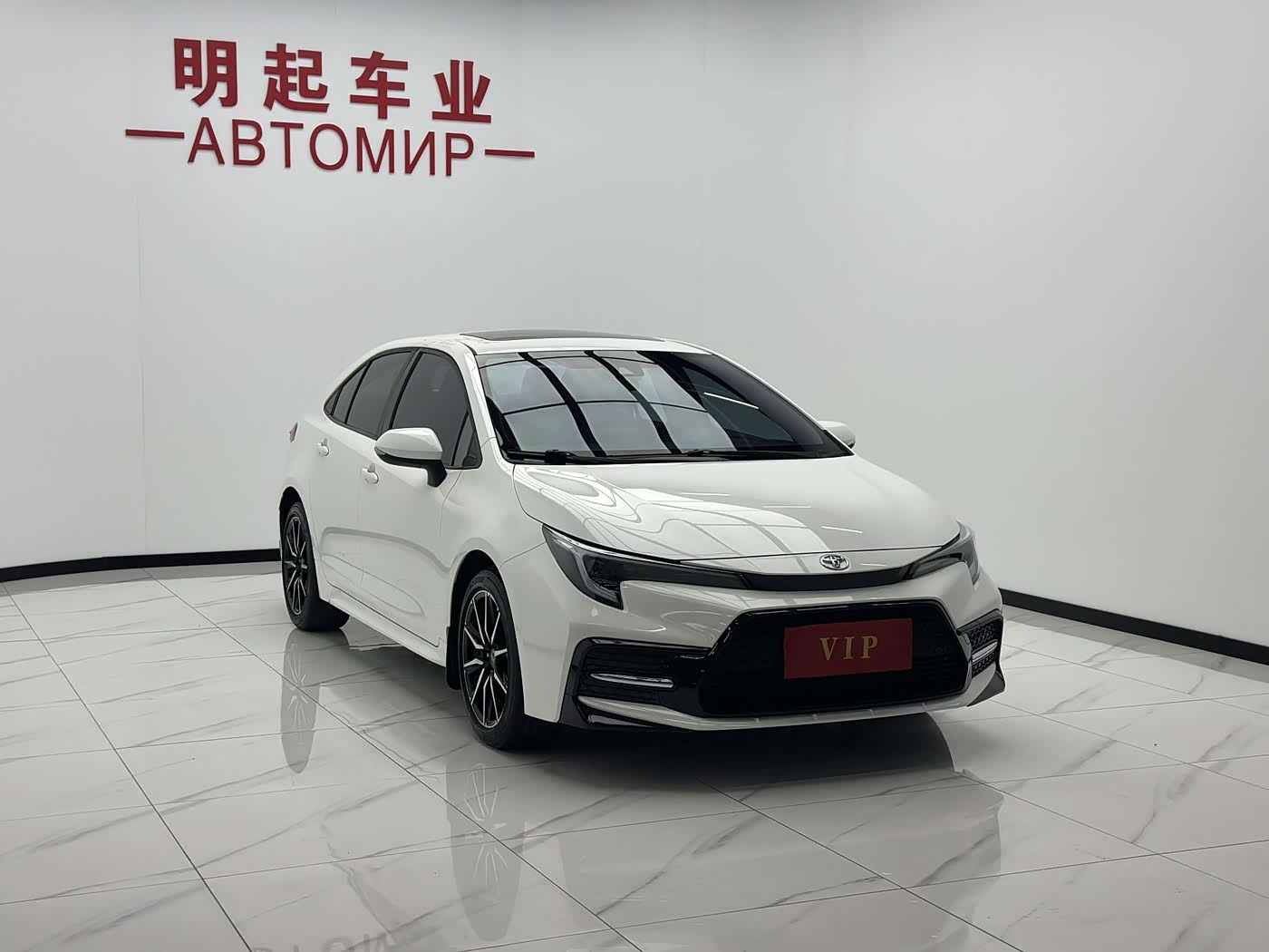 Toyota Levin 1.2 л 2023 г. Белый, пробег 15000 км