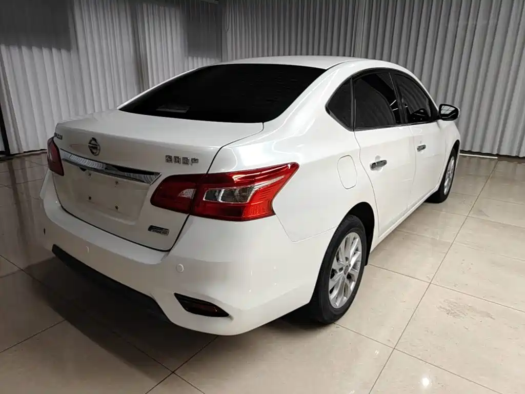Nissan Sylphy — миниатюра 7