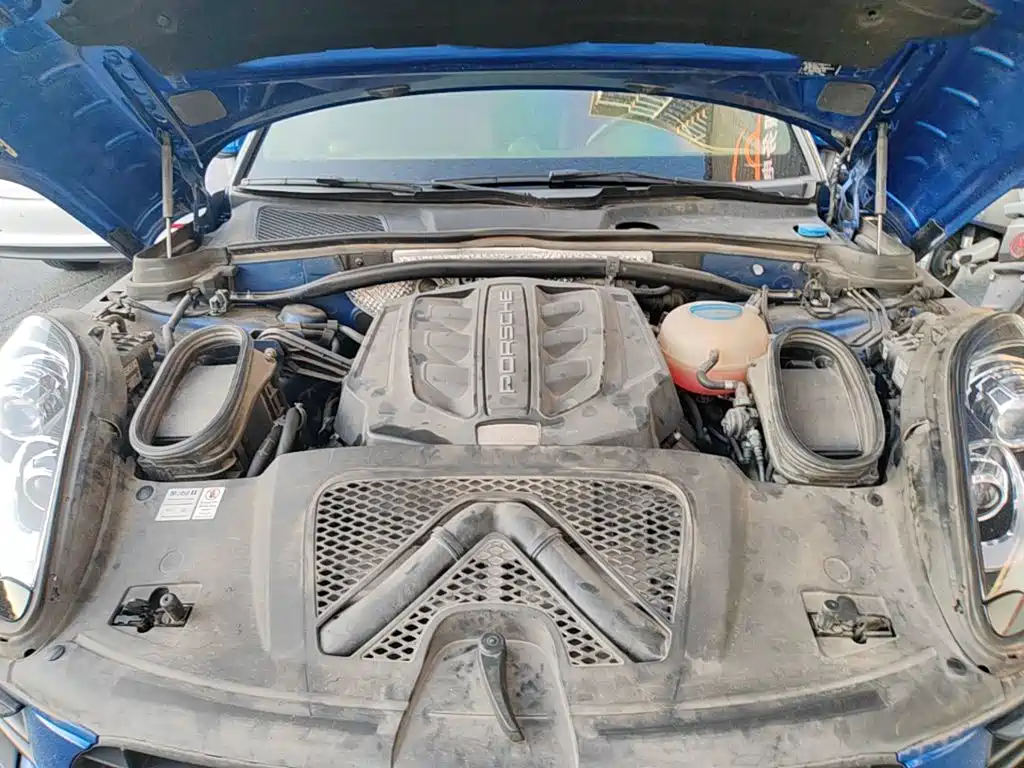 Porsche Macan — миниатюра 20