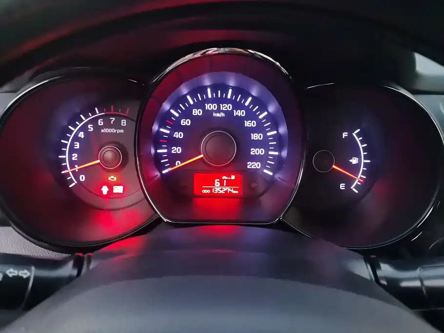 Kia K2 — миниатюра 14