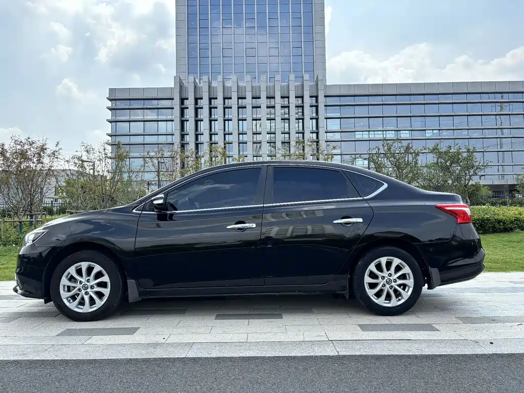 Nissan Sylphy — миниатюра 8
