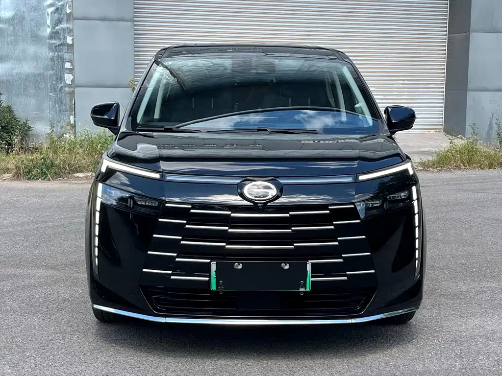 GAC Motor Trumpchi E8 PHEV — миниатюра 2
