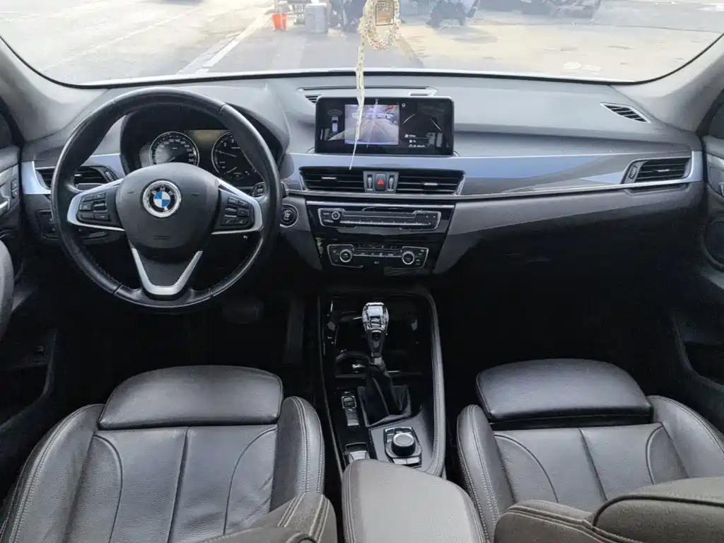 BMW X1 — миниатюра 10