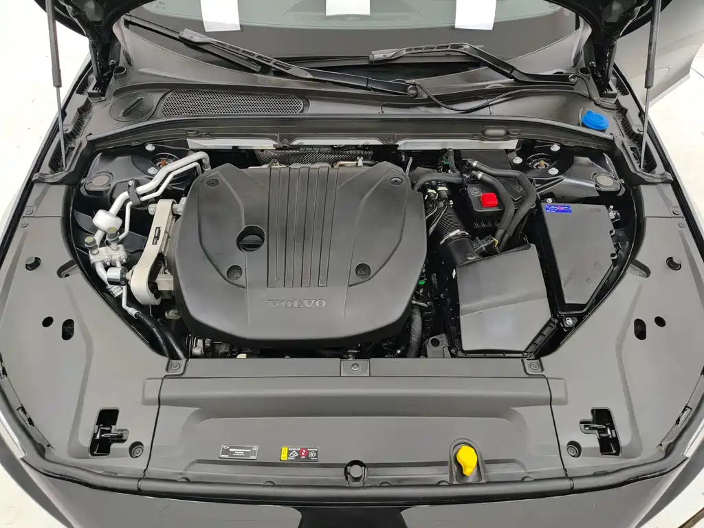 Volvo S90 — миниатюра 20