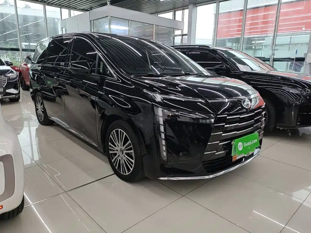 GAC Motor Trumpchi E8 PHEV — миниатюра 4
