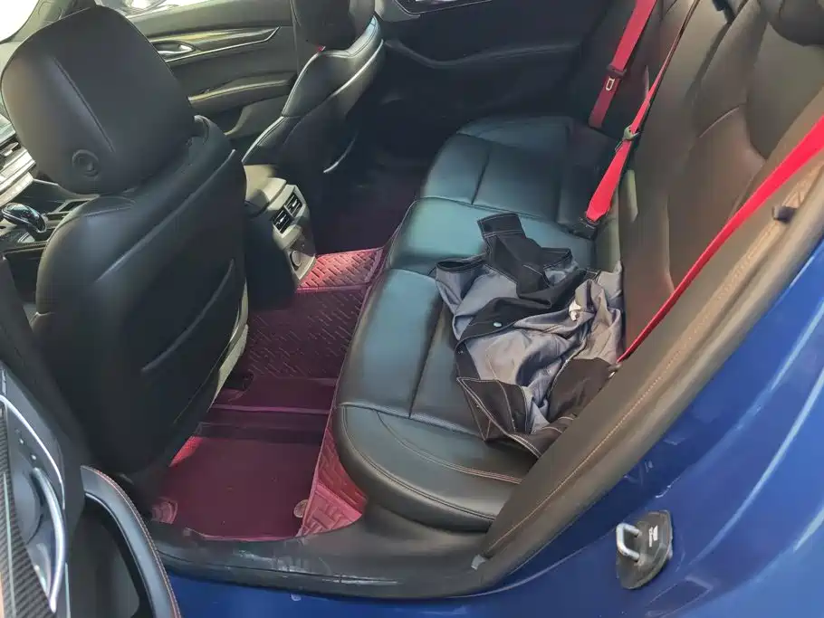 Cadillac CT5 — миниатюра 10