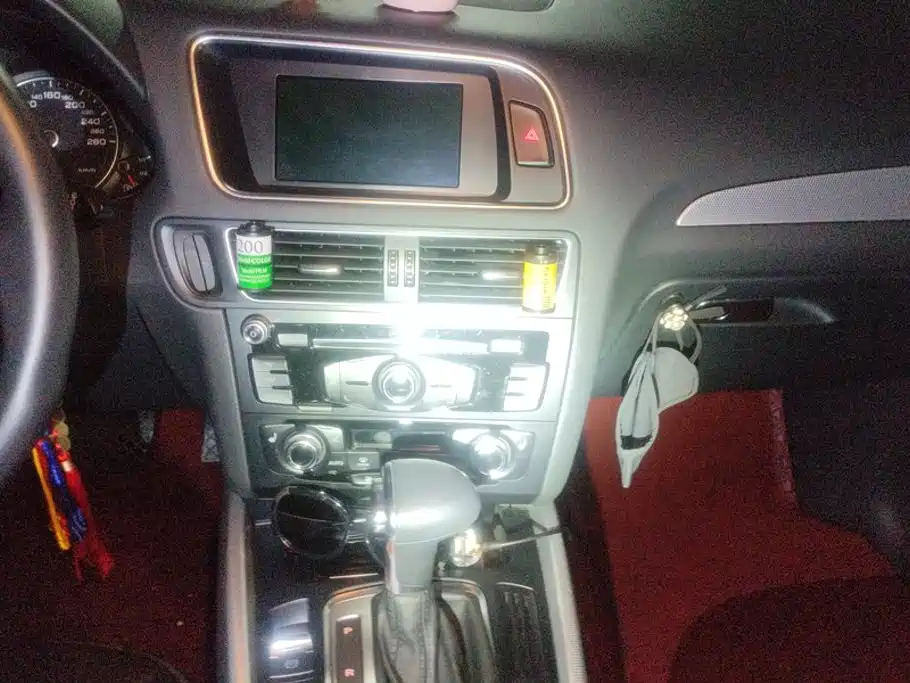 Audi Q5 — миниатюра 13