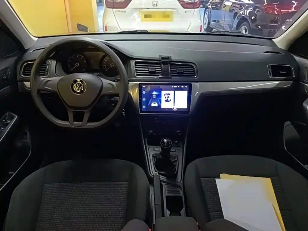 Volkswagen Lavida — миниатюра 10