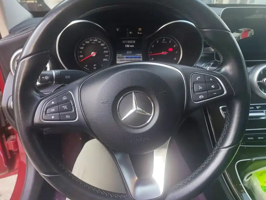 Mercedes-Benz C-Class — миниатюра 15