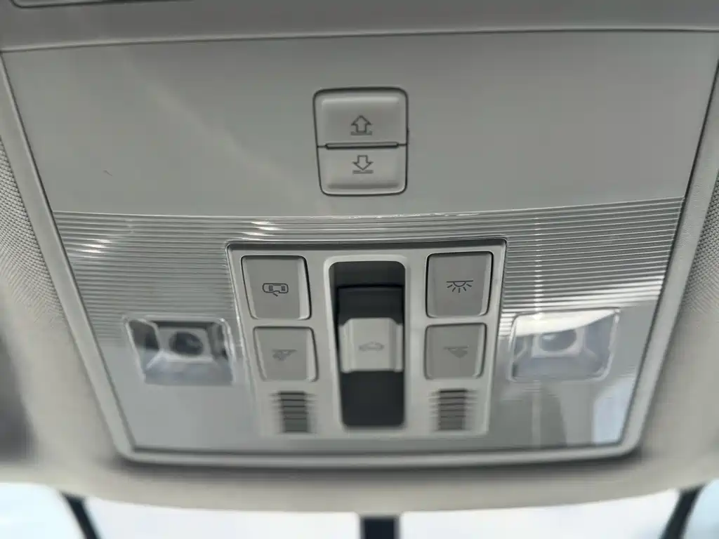 Volkswagen Tharu New Energy — миниатюра 19