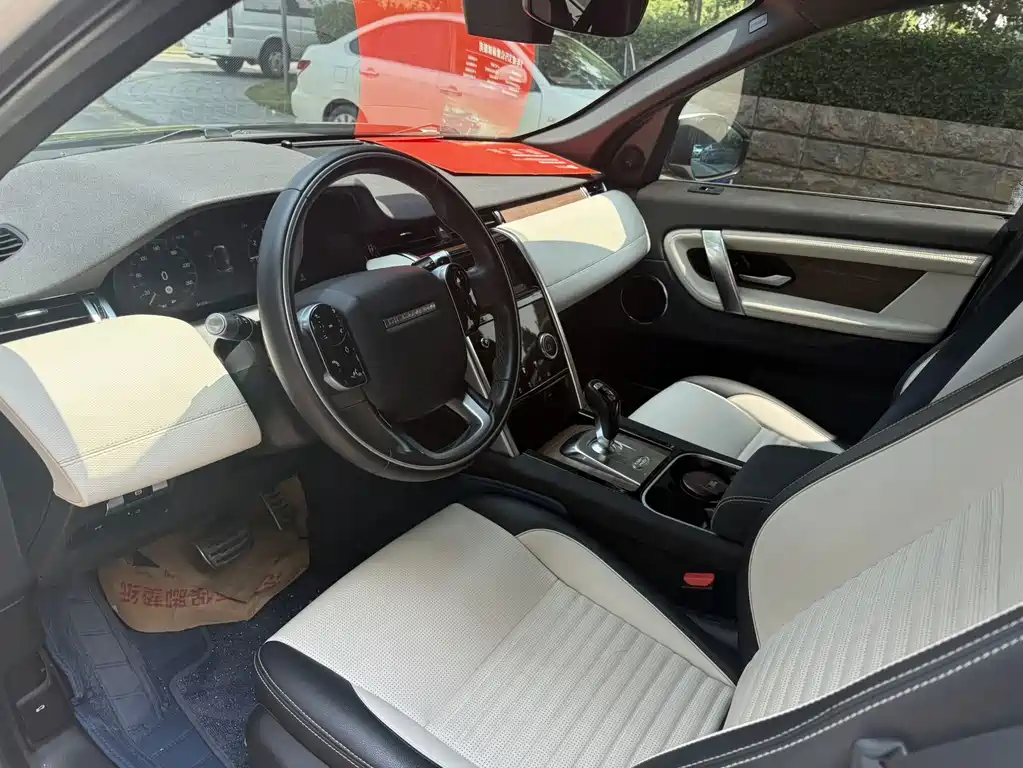 Land Rover Discovery Sport — миниатюра 5