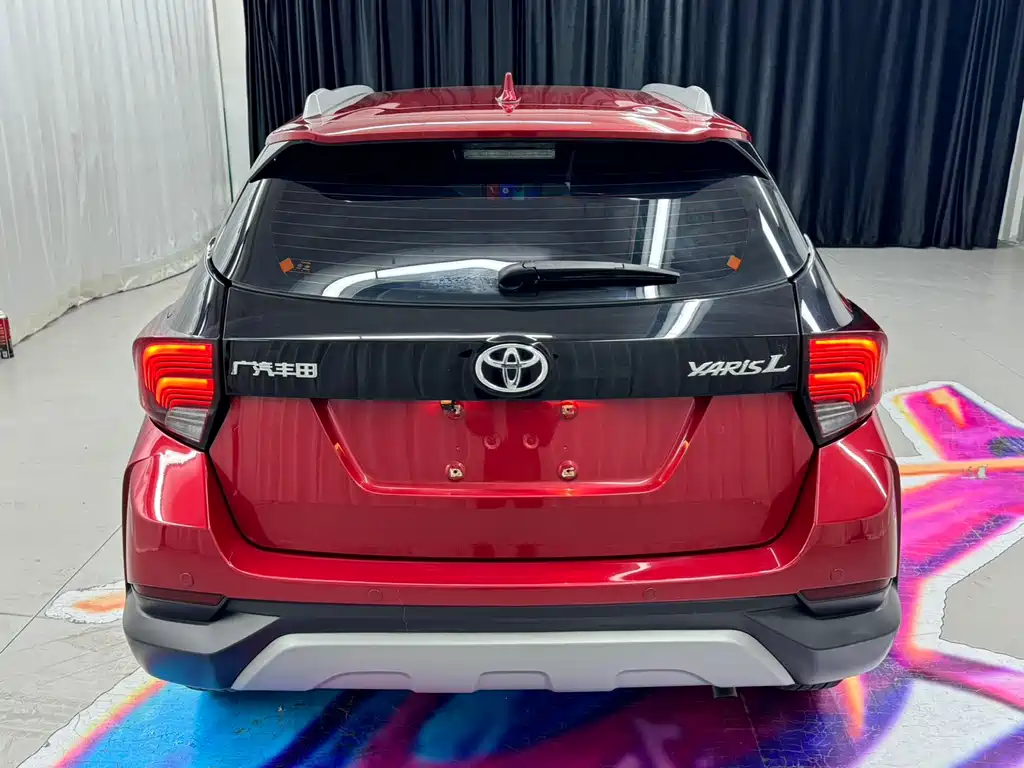 TOYOTA YARIS L ZHIXUAN