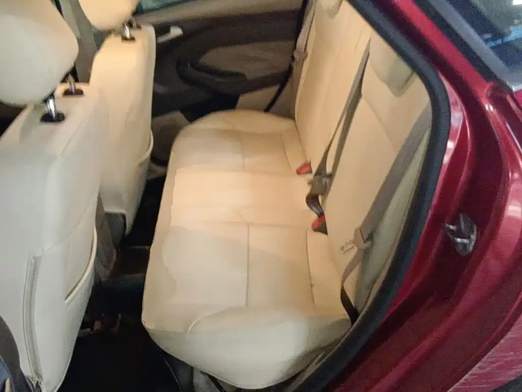 Ford Focus — миниатюра 17