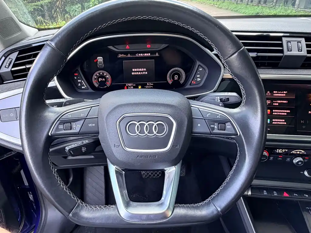 Audi Q3 — миниатюра 20