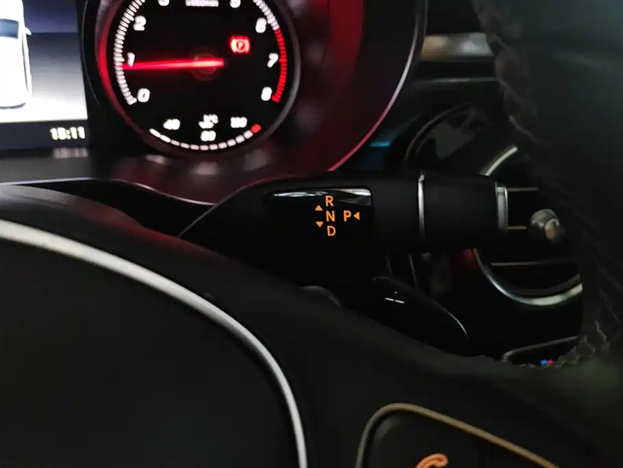Mercedes-Benz GLC — миниатюра 16