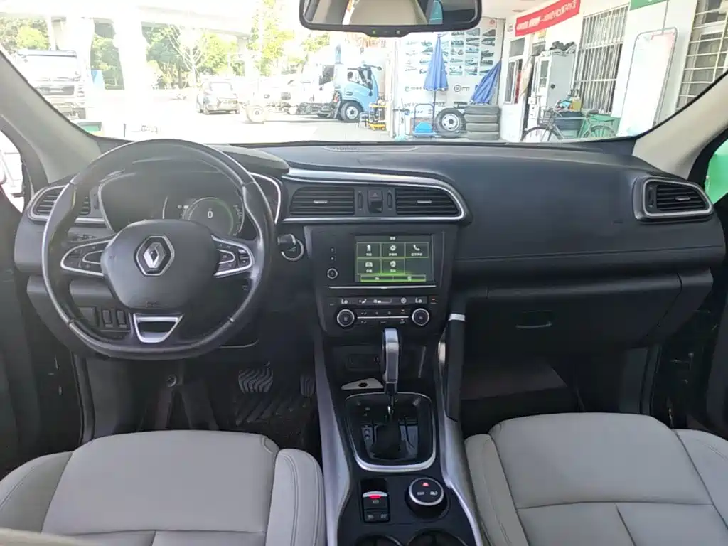 Renault Kadjar — миниатюра 10