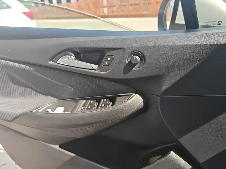Chevrolet Cruze — миниатюра 7