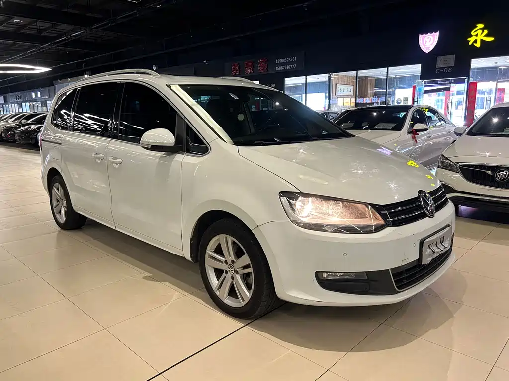 Volkswagen Sharan — миниатюра 2
