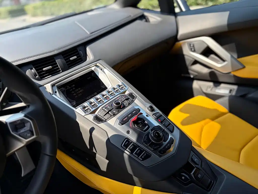 Lamborghini Aventador 2011 LP 700-4