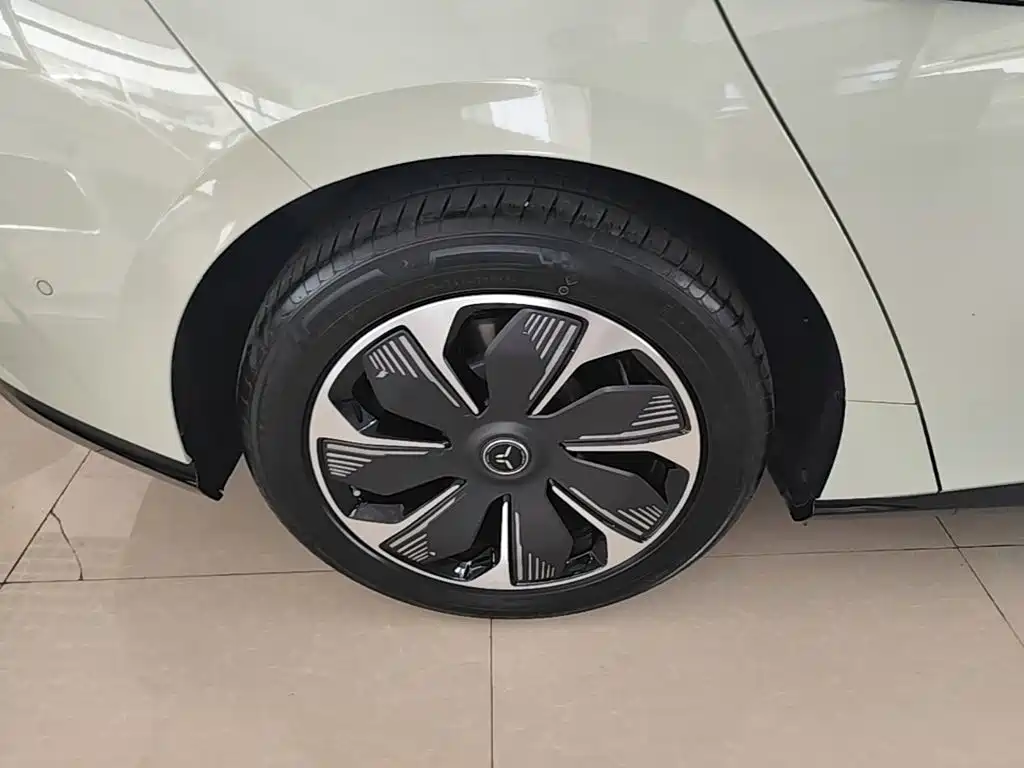 Hongqi Hongqi Tiangong 05 — миниатюра 24
