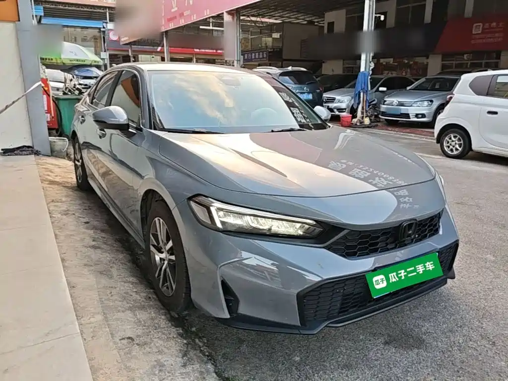 Honda Civic — миниатюра 4