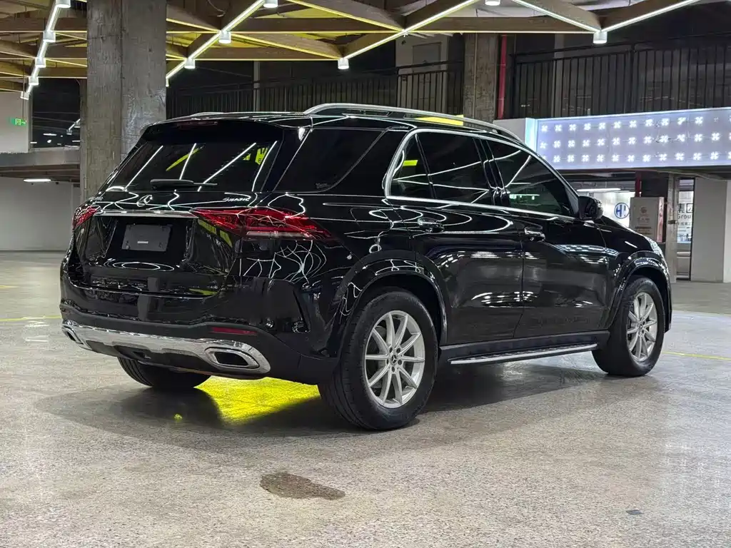 Mercedes-Benz GLE (Import) — миниатюра 7