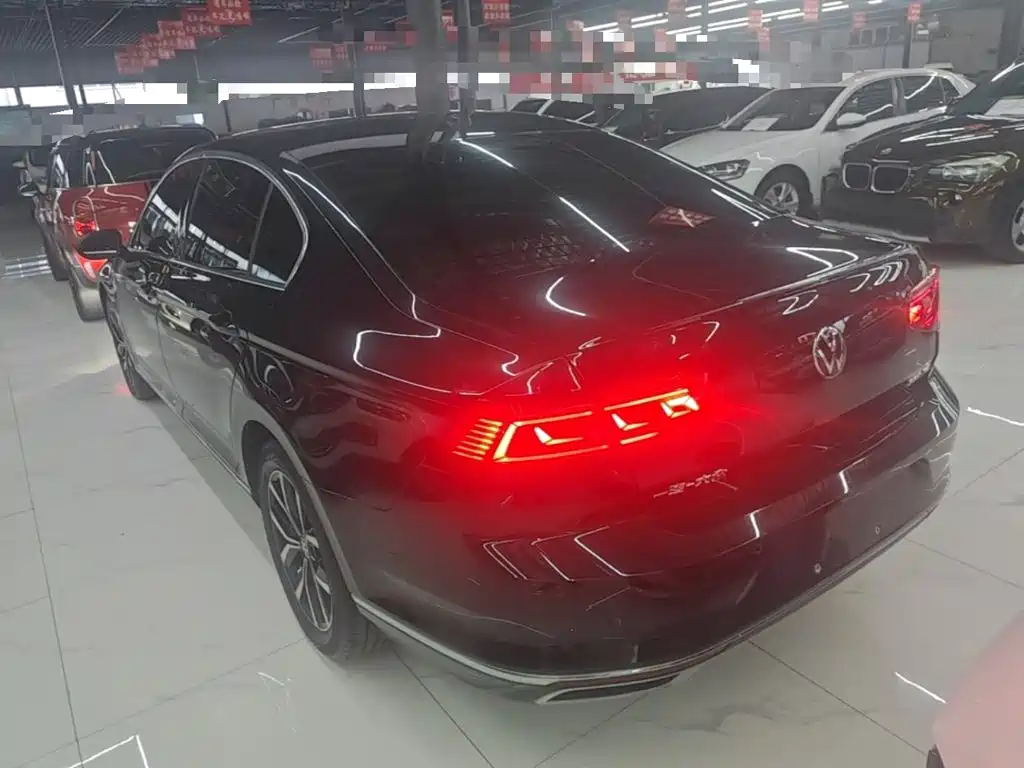 Volkswagen Magotan 2020 330TSI DSG Lead