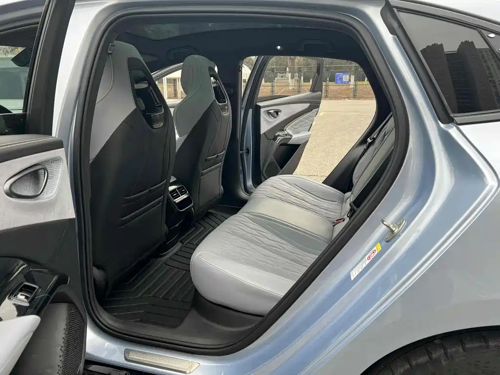 BYD Seal 2022 700km