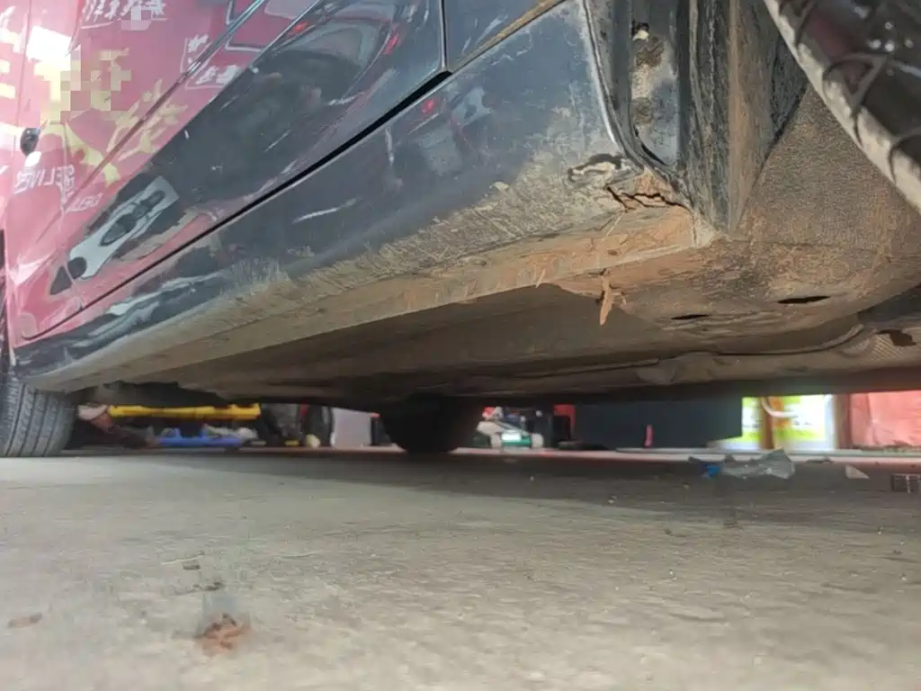 Roewe i5 — миниатюра 21